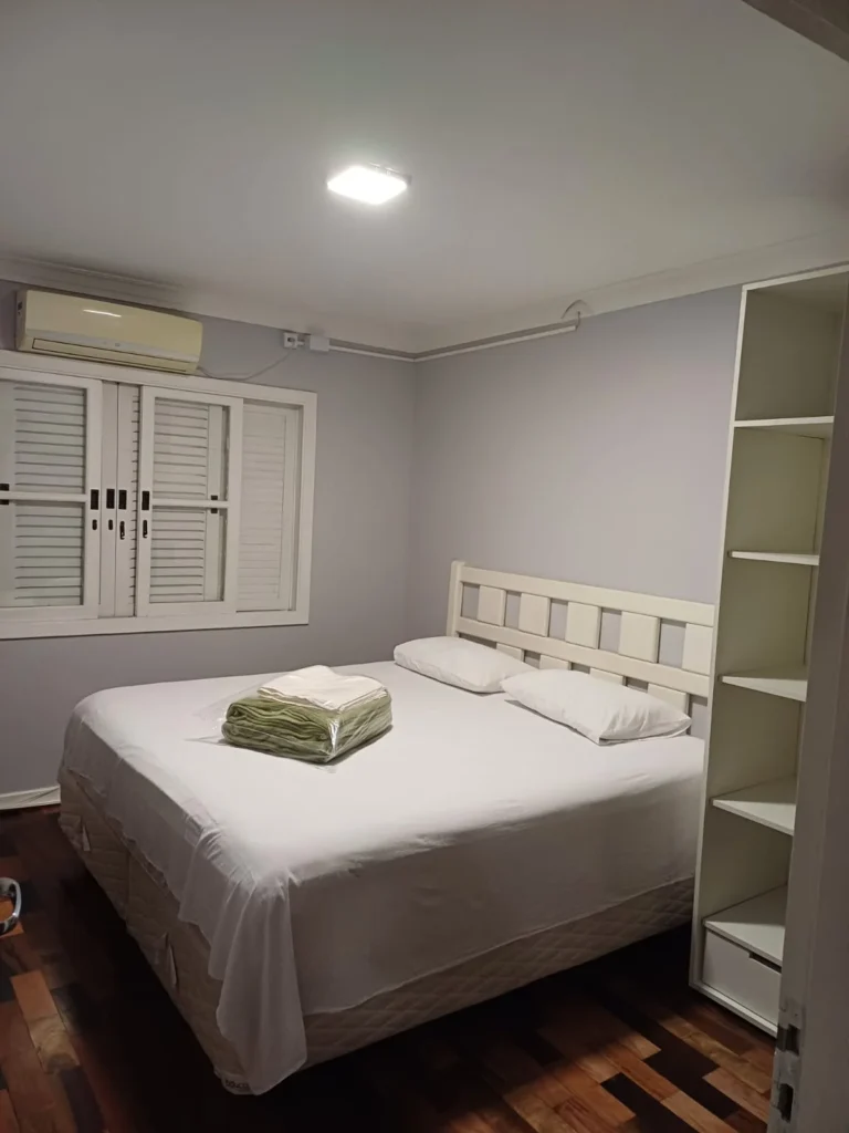 Quarto Casal